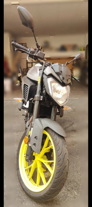 Yamaha MT-125 ABS 2017 Gris/Amarillo