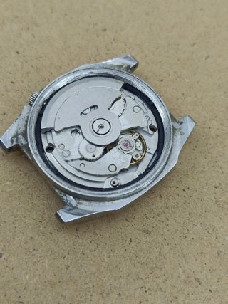 Reloj Seiko 5 Automático Negro/Dorado