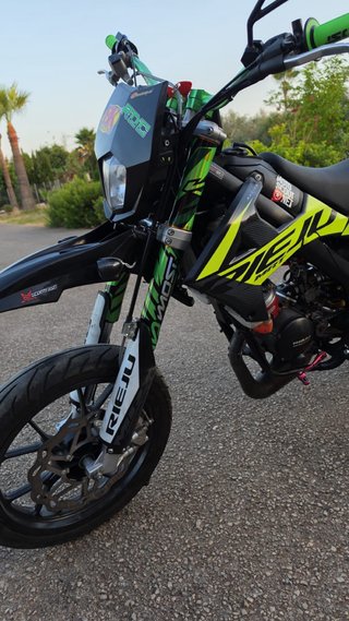 Rieju MRT Pro leer todo