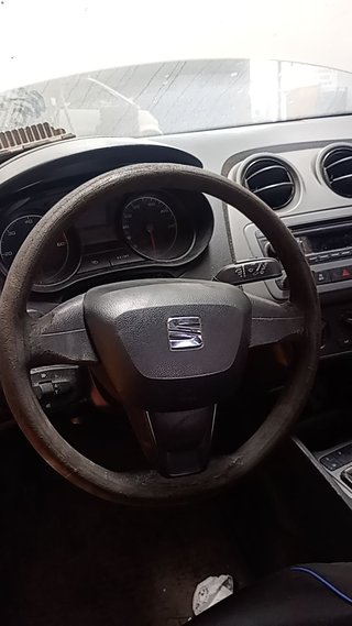 VOLANTE Seat Ibiza Berlina (6J5)(06.2008->)