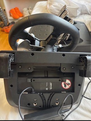 Volante Logitech G920 con Pedales