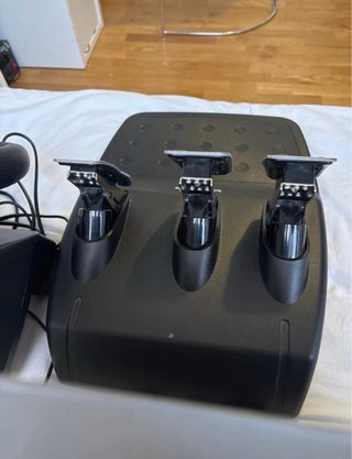 Volante Logitech G920 con Pedales