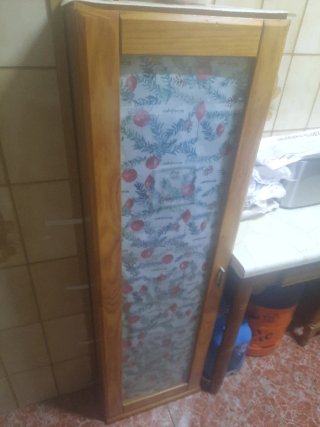 Mesa de cocina elevada de madera