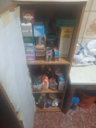 Mesa de cocina elevada de madera