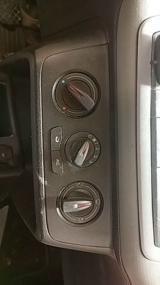 MANDO CLIMATIZADOR Seat Ibiza Berlina (6J5)(06.2008->)