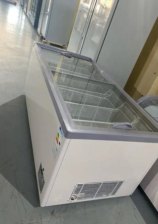 ARCON CONGELADOR BLANCO TAPA CRISTAL
