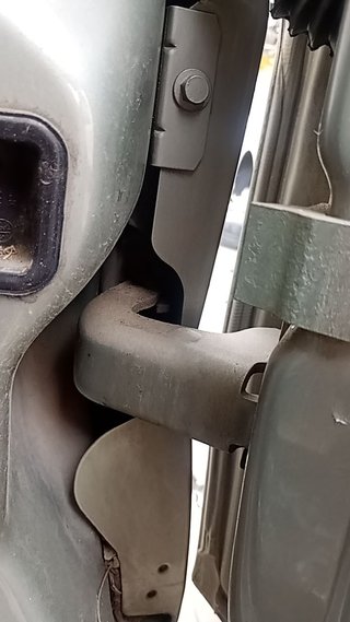 BISAGRA PUERTA Renault Trafic II Combi (04.2001->)