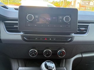 RENAULT KANGOO 115 CV 3 PLAZAS GRAND CONFORT MODERNA