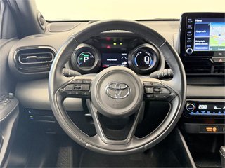 TOYOTA Yaris 5P Style 120H e-CVT