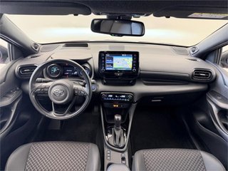TOYOTA Yaris 5P Style 120H e-CVT
