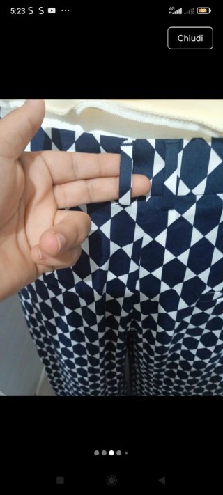 Pantaloni gamba ambia