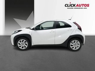 Toyota Aygo X Cross 1.0 72CV Play