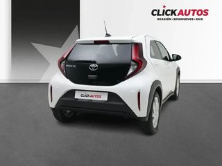 Toyota Aygo X Cross 1.0 72CV Play