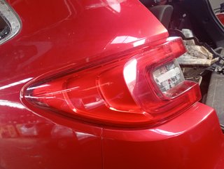 PILOTO TRASERO IZQUIERDO Renault Kadjar (06.2015->)