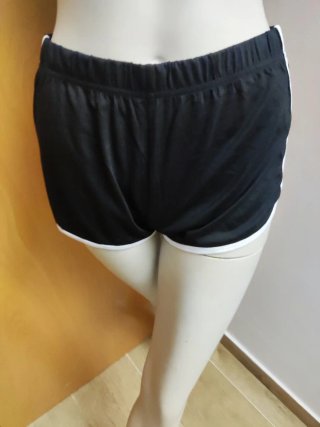 Pantalón corto deportivo negro nuevo a estrenar