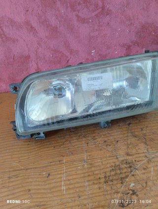 Faro izquierdo 54530178 (vym) Nissan Primera (P11