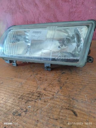Faro izquierdo 54530178 (vym) Nissan Primera (P11