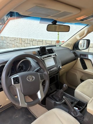Toyota Land Cruiser 150 2017