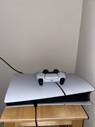 Consola PS5 Slim 1TB + Mando