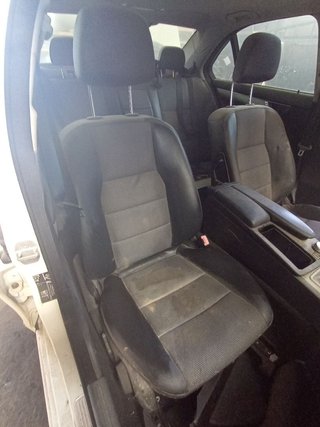 ASIENTO DELANTERO DERECHO Mercedes-Benz C Familiar (BM 204)(09.2007->)