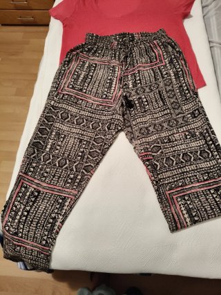 Camiseta roja manga corta mujer
