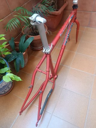 Cuadro acero cicloturismo