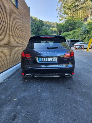Porsche Cayenne 2012