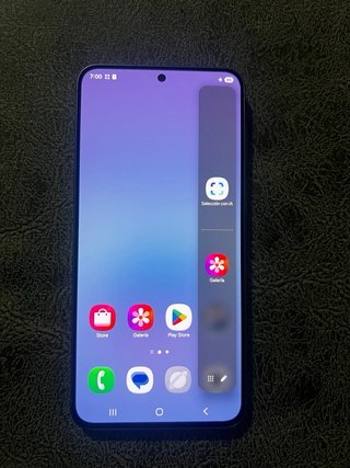 Teléfono Móvil Plateado Mas info por privado