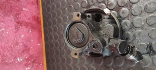 Bomba dirección 95BB3A733AB Ford Mondeo I Sedan (