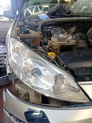 FARO DERECHO Peugeot 407 (2004->)