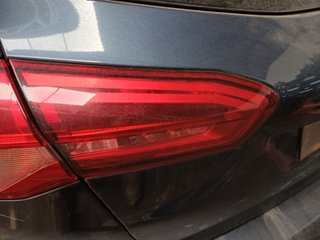 PILOTO TRASERO IZQUIERDO INTERIOR Ford Focus Berlina (CGE)(2018->)