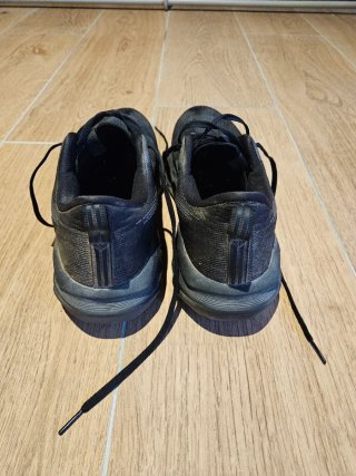 Asics Novablast 5 Talla 43.5