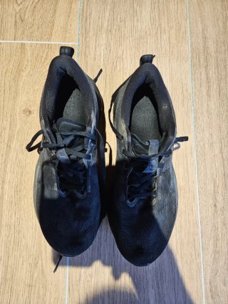 Asics Novablast 5 Talla 43.5