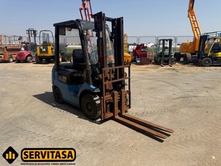 CARRETILLA ELEVADORA TOYOTA MATRICULADA