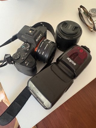 Sony a7ii + Objetivo 50mm 1.8 + Flash Godox