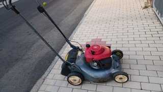Cortacésped gasolina varios modelos.