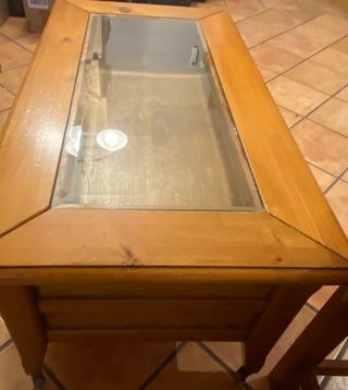 Mesa centro madera con cajones y cristal