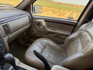 Jeep Cherokee 2001