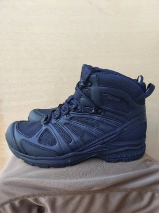 Botas ALTAMA Trail Mid WP Negras