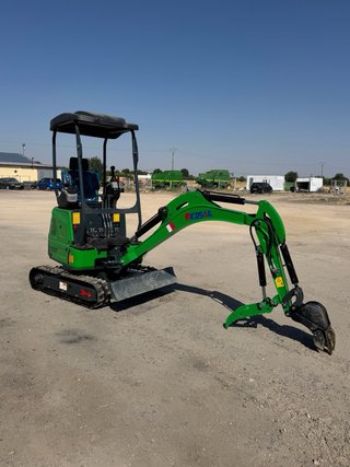 Alquiler Miniexcavadora 1.5T | Martillo, Barrena