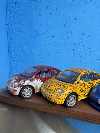 Modellini Maggiolino New Beetle 1998 Scala 1:18