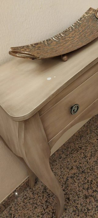 Mesa de entrada consola beige y dorada