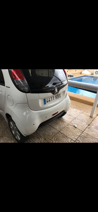 Peugeot iOn 2017