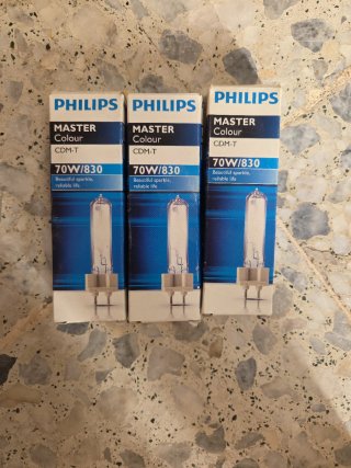 3 Bombillas Philips CDM-T 70W/830