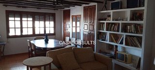 Casa adosada en alquiler en Vilafamés