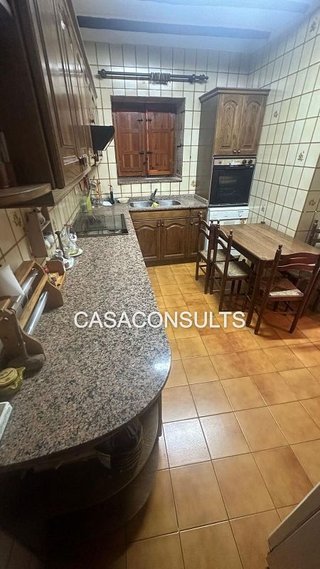 Casa adosada en alquiler en Vilafamés