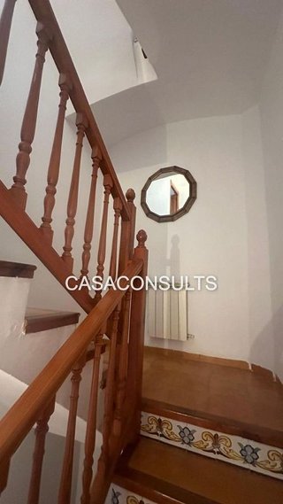 Casa adosada en alquiler en Vilafamés