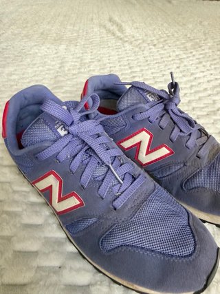 Zapatillas New Balance 373 Talla 40 Moradas