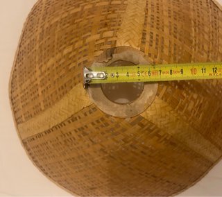 Due paralume in paglia per lampadario