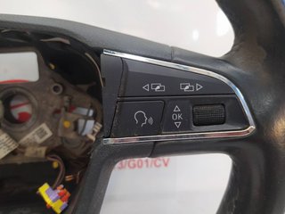 VOLANTE SEAT LEON (5F1) Style Connect